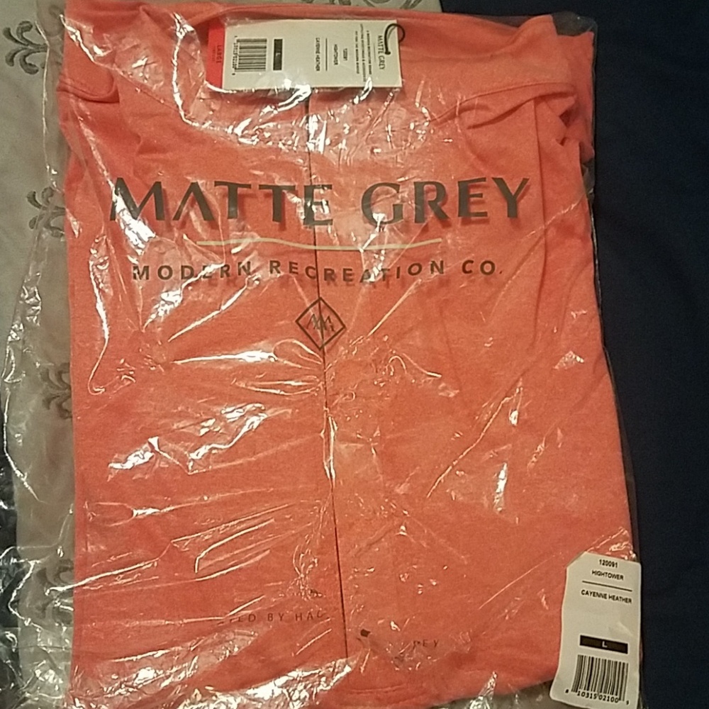 Long sleeve pullover